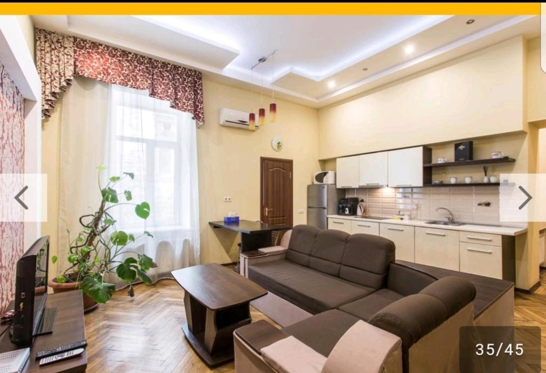 Apartmens Near Opera House Apartamento Odesa Exterior foto