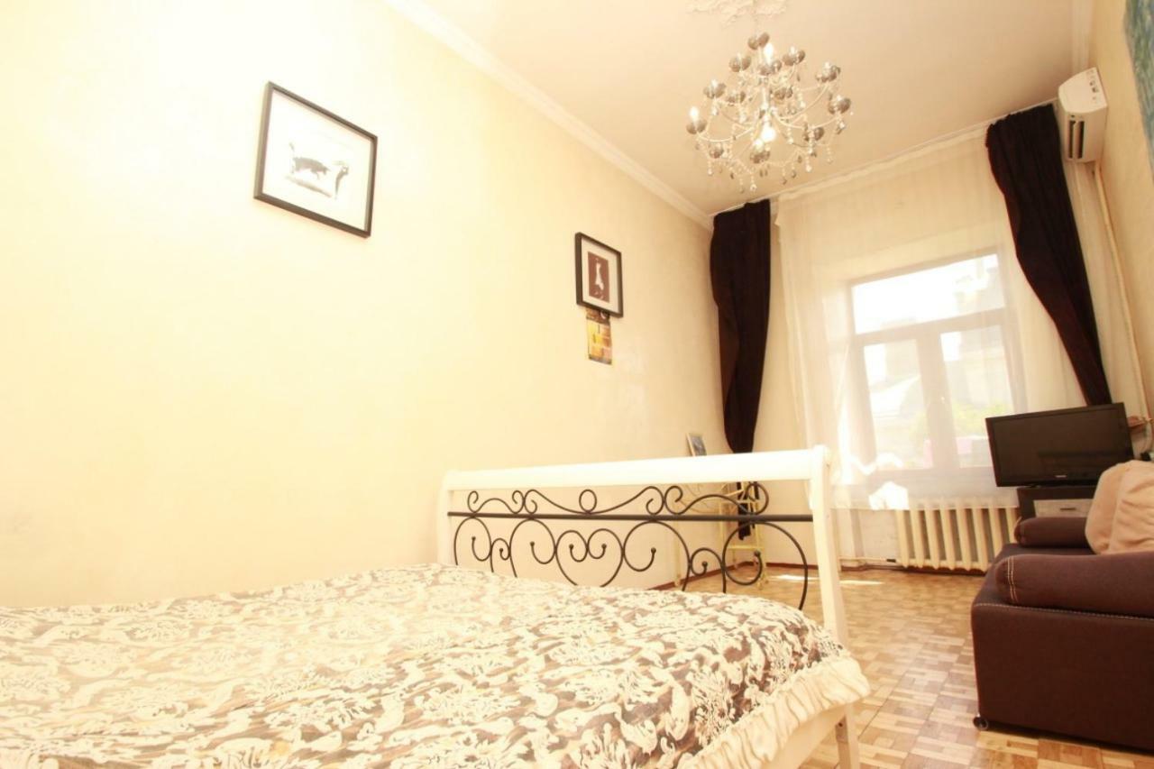 Apartmens Near Opera House Apartamento Odesa Habitación foto